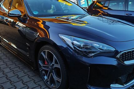 Kia Stinger 50.300 km 31.250 &euro; Berlin 13595
