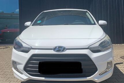 Hyundai i20 146.000 km 6.150 &euro; Rastatt 76437