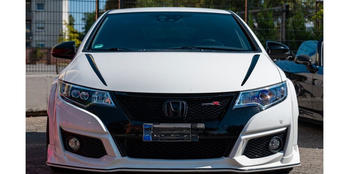 Honda Civic 112.000 km 24.599 &euro; Hungen 35410