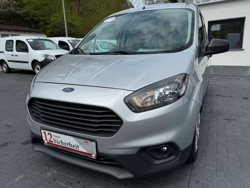 Ford Transit Courier 125.000 km 9.749 € Gummersbach (Zwischen Toom Markt und ATU) 51645