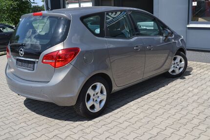 Opel Meriva 60.000 km 3.999 &euro; Pilling 94368