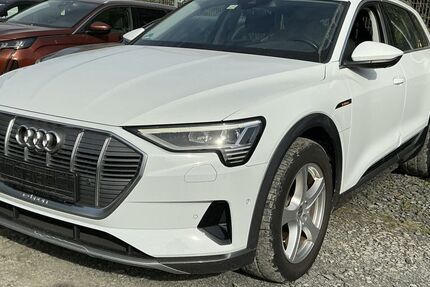 Audi e-tron 131.380 km 23.900 &euro; Eitorf 53783