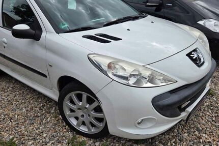 Peugeot 206 123.000 km 1.790 &euro; Koblenz 56070