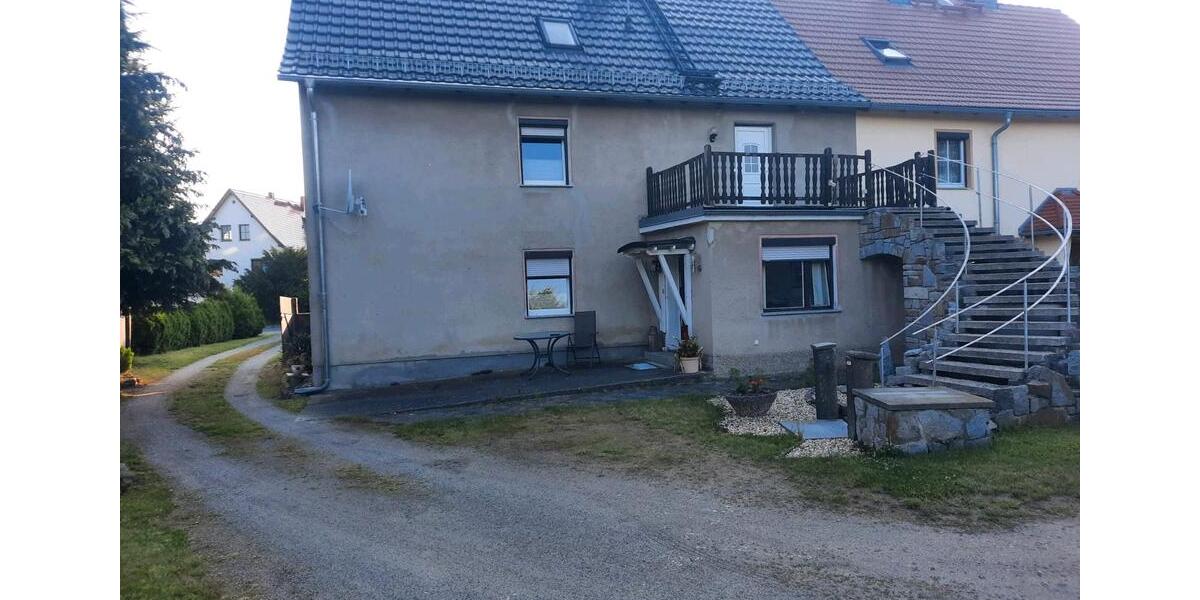 Doppelhaushälfte Kodersdorf - 12 Zimmer, 160 m&sup2;, 1.050&euro; | Angebot:25771314