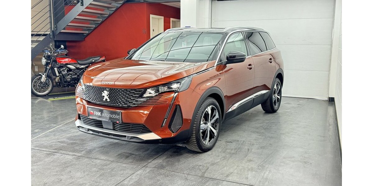 Peugeot 5008 GT 130 BlueHDi 1.Hand Panorama 7 Sitze 29.300 km 28.690 &euro; Lich 35423