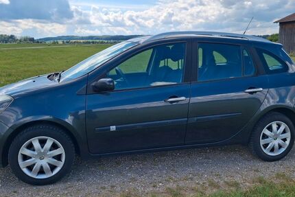 Renault Clio 162.124 km 1.300 &euro; Mindelheim 87719