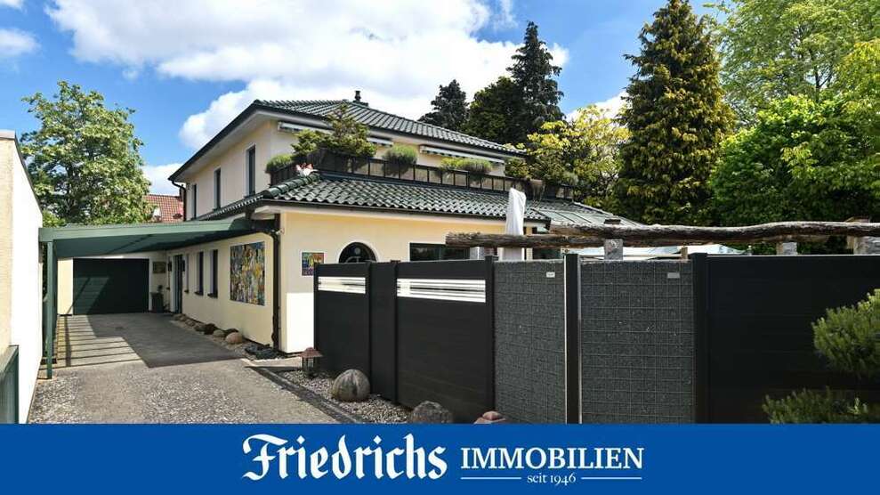Haus zum Kaufen in Bad Zwischenahn 780.000 € 243.47 m²