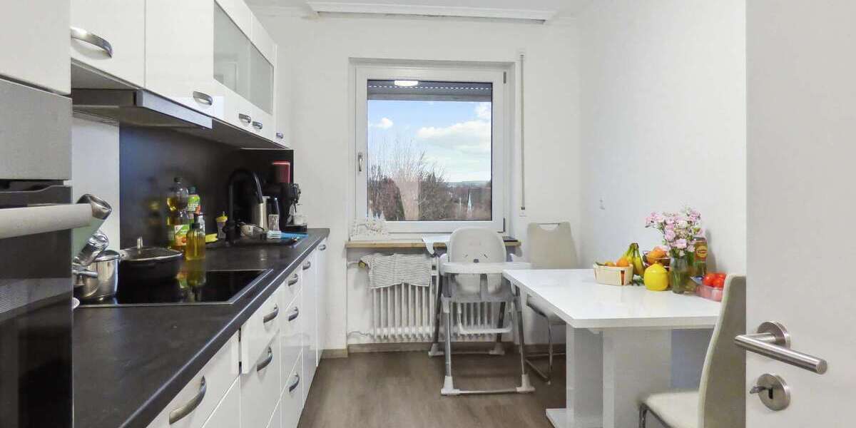 Etagenwohnung Weißenburg in Bayern - 3 Zimmer, 95 m&sup2;, 303.000&euro; | Angebot:24360337