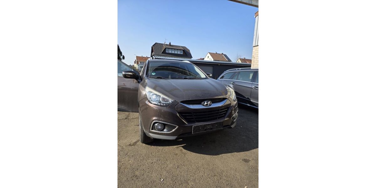 Hyundai ix35 177.025 km 5.900 &euro; Kirchhaine 35274