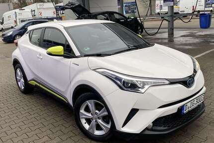 Toyota C-HR 83.887 km 15.999 &euro; Düsseldorf 40473