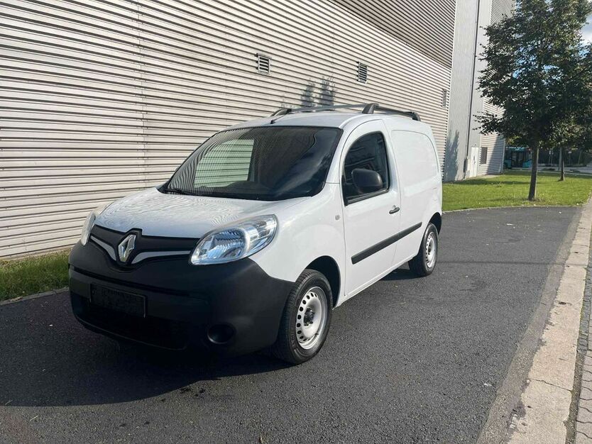 Renault Kangoo 125.000 km 7.890 € Frankfurt am Main 65933