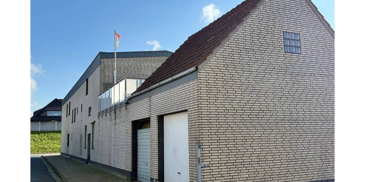 Mehrfamilienhaus, Wohnhaus Brake Kirchhammelwarden - 6 Zimmer, 237 m&sup2;, 385.000&euro; | Angebot:26055368