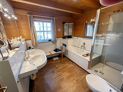 LEBENSRAUM MIT CHARME UND WOHLFÜHLFAKTOR - Doppelhaushälfte Brannenburg | Angebot:26875679