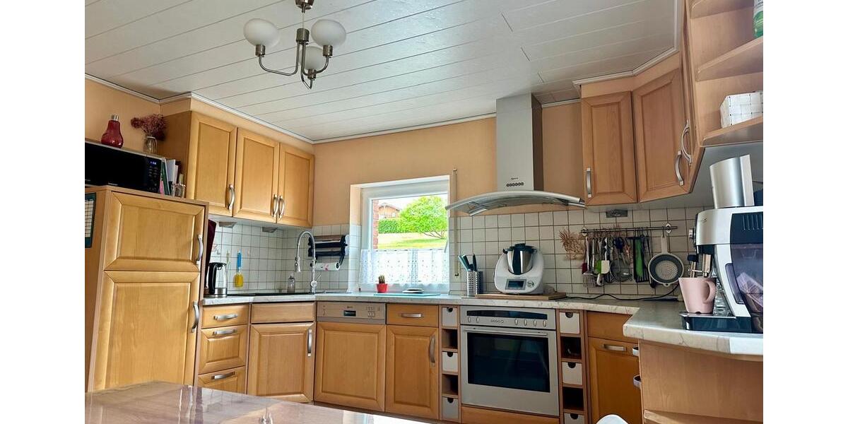 Einfamilienhaus Bad Laasphe - 7 Zimmer, 153 m&sup2;, 349.000&euro; | Angebot:27119497