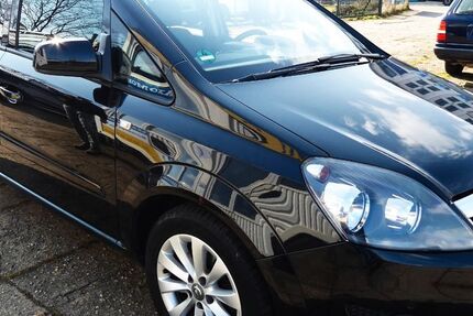 Opel Zafira 94.069 km 7.999 &euro; Dresden 01237