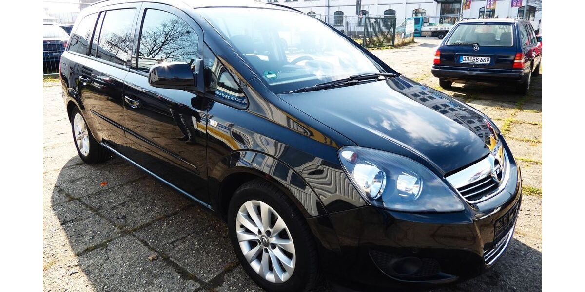 Opel Zafira 94.069 km 7.999 &euro; Dresden 01237