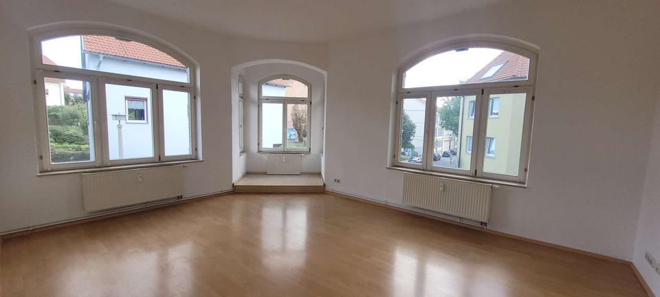Etagenwohnung Arnstadt - 3 Zimmer, 91 m&sup2;, 720&euro; | Angebot:26211575
