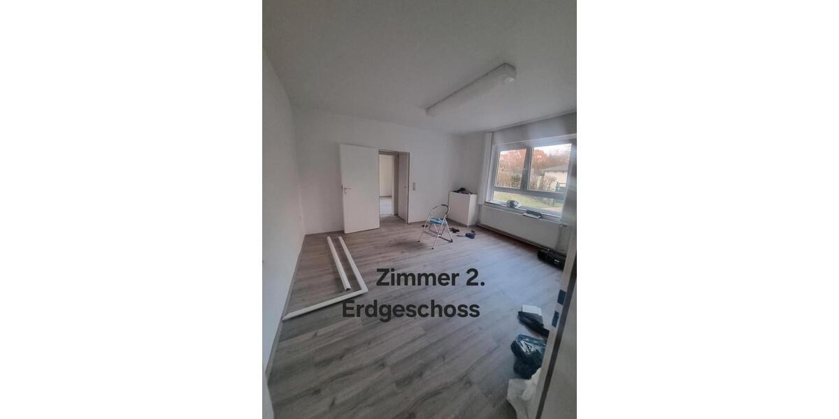 Einfamilienhaus Bad Hersfeld - 4 Zimmer, 160 m&sup2;, 1.500&euro; | Angebot:25868009