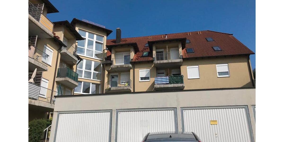 Dachgeschoßwohnung Auerbach in der Oberpfalz - 1 Zimmer, 23 m&sup2;, 270&euro; | Angebot:26164371