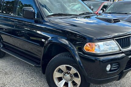 Mitsubishi Pajero 124.671 km 8.490 &euro; Berlin 13089