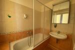 Etagenwohnung Rostock - 5 Zimmer, 160 m&sup2;, 2.360&euro; | Angebot:26268964