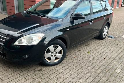 Kia ceed / Ceed 199.000 km 2.900 &euro; Münster 48163