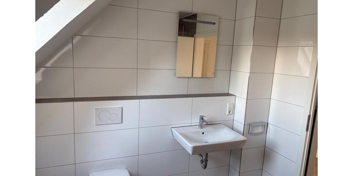 Dachgeschoßwohnung Dinklage - 3 Zimmer, 90 m&sup2;, 645&euro; | Angebot:26676494