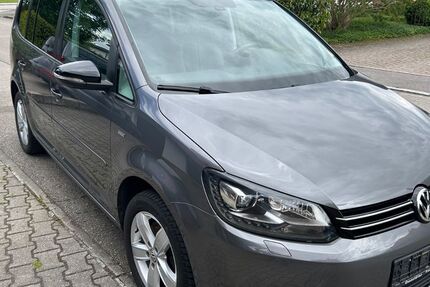 VW Touran 195.500 km 6.400 &euro; Kirchweidach 84558