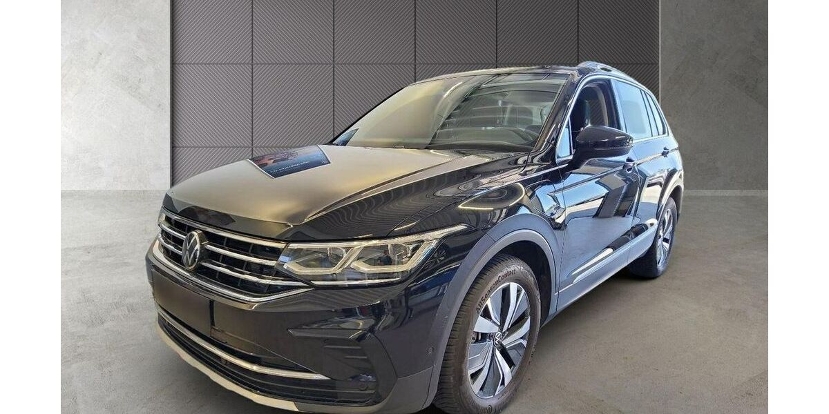 VW Tiguan 55.813 km 27.440 &euro; Wesel 46483