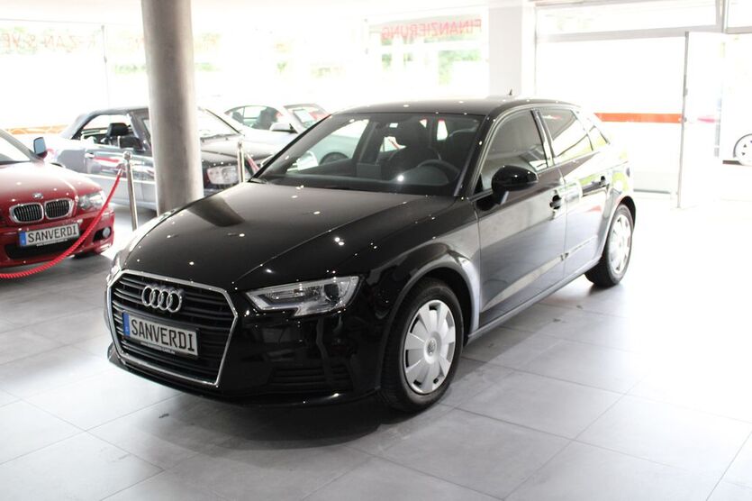 Audi A3 100.000 km 15.990 € Puchheim-Bhf bei München 82178