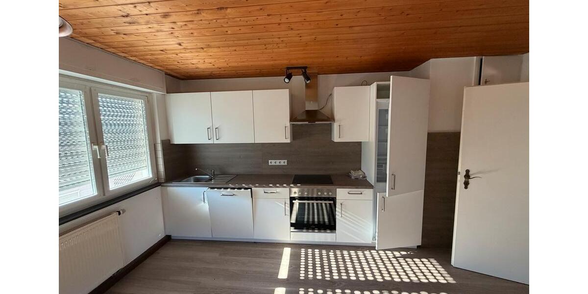 Mehrfamilienhaus, Wohnhaus Bad Mergentheim - 7 Zimmer, 166 m&sup2;, 530.000&euro; | Angebot:27128988