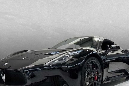 Maserati MC20 1.550 km 269.997 &euro; Regensburg 93059