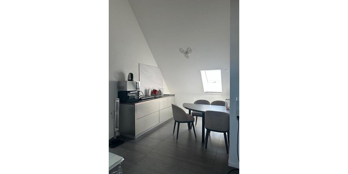 Dachgeschoßwohnung Murg - 2 Zimmer, 66 m&sup2;, 1.080&euro; | Angebot:26279717