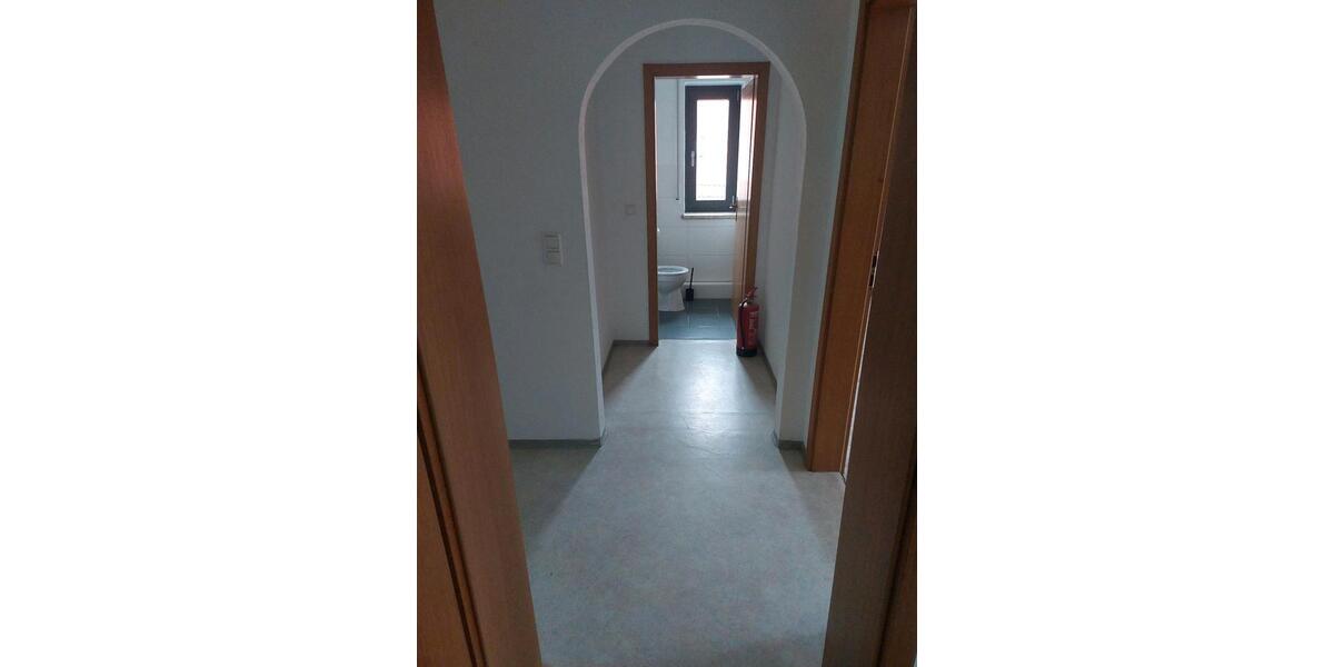 4 Zimmer Wohnung ab sofort zu vermieten zimmer