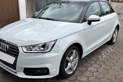 Audi A1 72.000 km 14.500 &euro; Wörthsee 82237