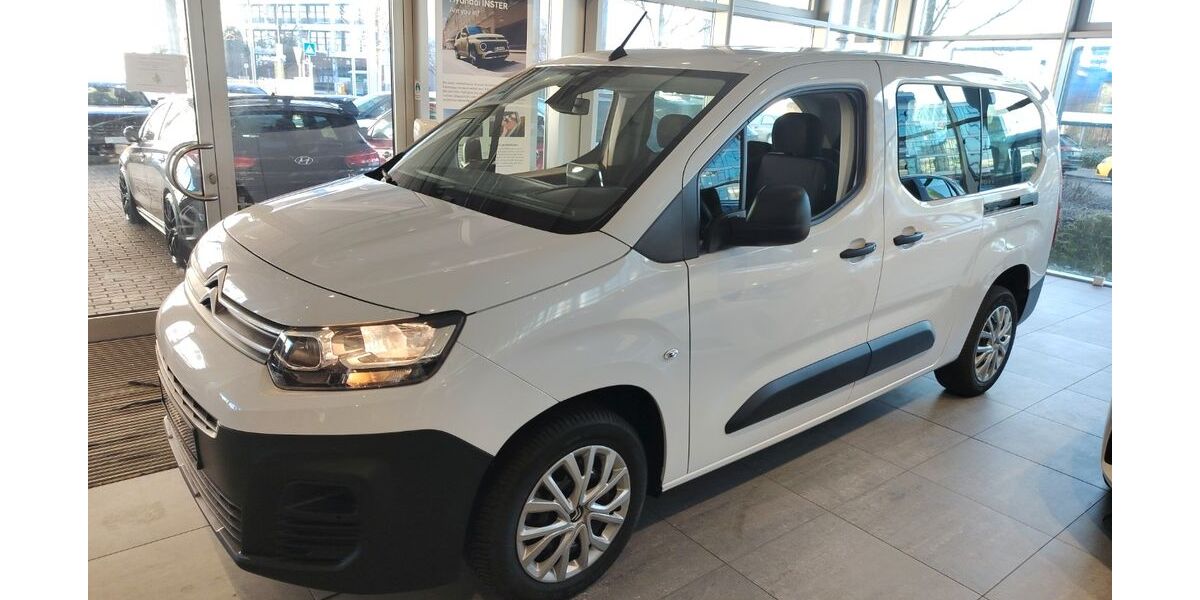 Citroen Berlingo 10.536 km 23.975 &euro; München 81477
