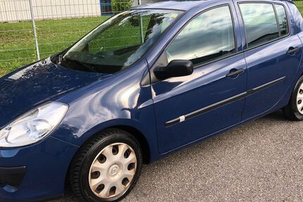 Renault Clio 144.214 km 1.699 € Freiburg 79102