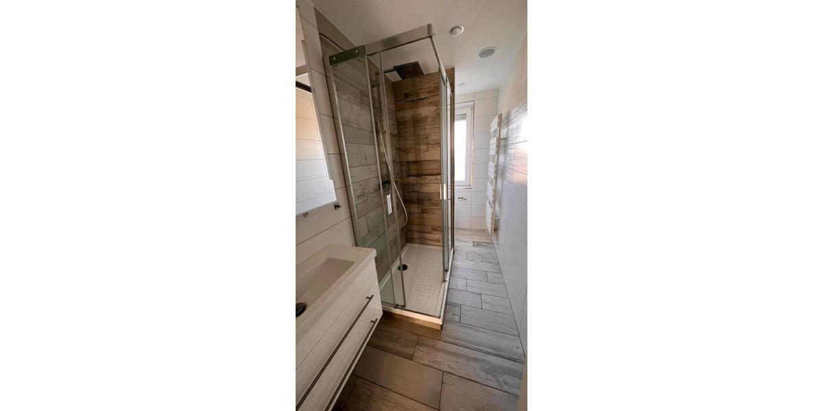 Etagenwohnung Halle (Saale) Damaschkestraße - 4 Zimmer, 74 m&sup2;, 480&euro; | Angebot:26350116