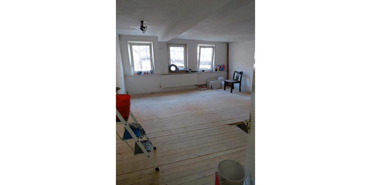 Doppelhaushälfte Alsfeld - 5 Zimmer, 250 m&sup2;, 119.000&euro; | Angebot:26926529