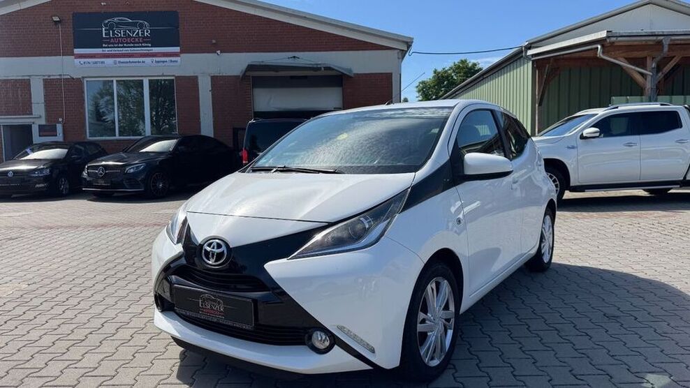 Aygo (X)