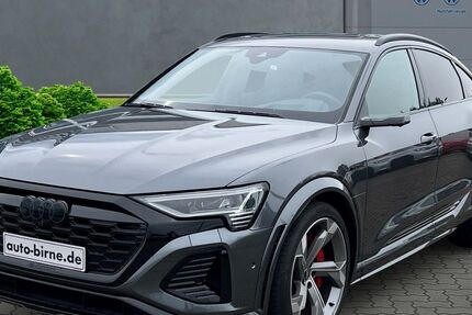 Audi SQ8 e-tron 29.352 km 74.880 &euro; Bad Doberan 18209