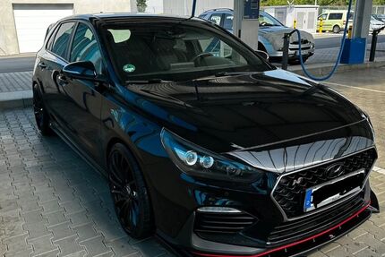 Hyundai i30 96.000 km 20.800 &euro; Euskirchen 53881