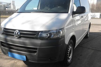 VW T5 Transporter 176.284 km 8.990 &euro; Querfurt 06268