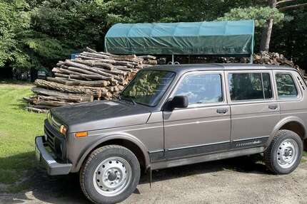 Lada 4x4 31.500 km 12.650 &euro; Wiesenburg 14827