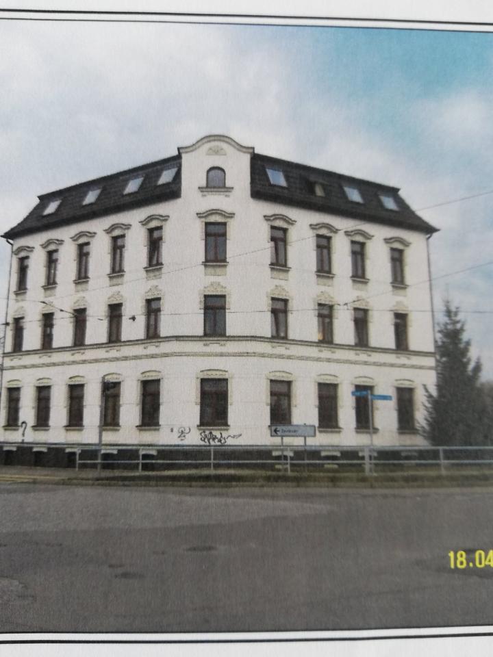 MFH mit Fahrstuhl und großem Grundstück in Leipzig