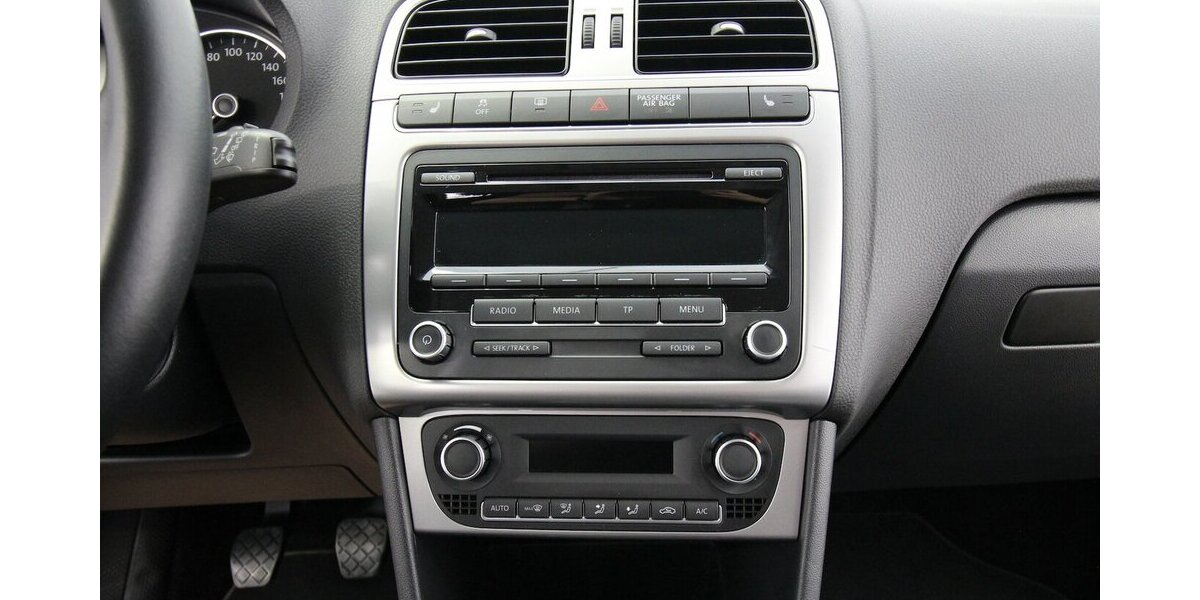 VW Polo V 1.2 Life CLIMATRONIC+SITZHEIZUNG+TEMPOMAT 79.656 km 7.900 &euro; Hagenow 19230
