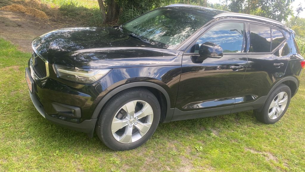 Volvo XC40 142.996 km 16.900 &euro; Berlin 12109