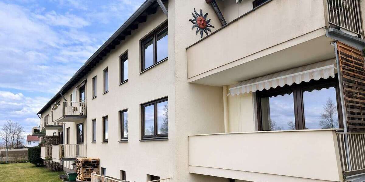Etagenwohnung Schwandorf - 4 Zimmer, 74 m&sup2;, 790&euro; | Angebot:25625471