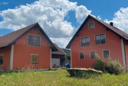Haus Moosbach - 9 Zimmer, 180 m&sup2;, 550.000&euro; | Angebot:26795902
