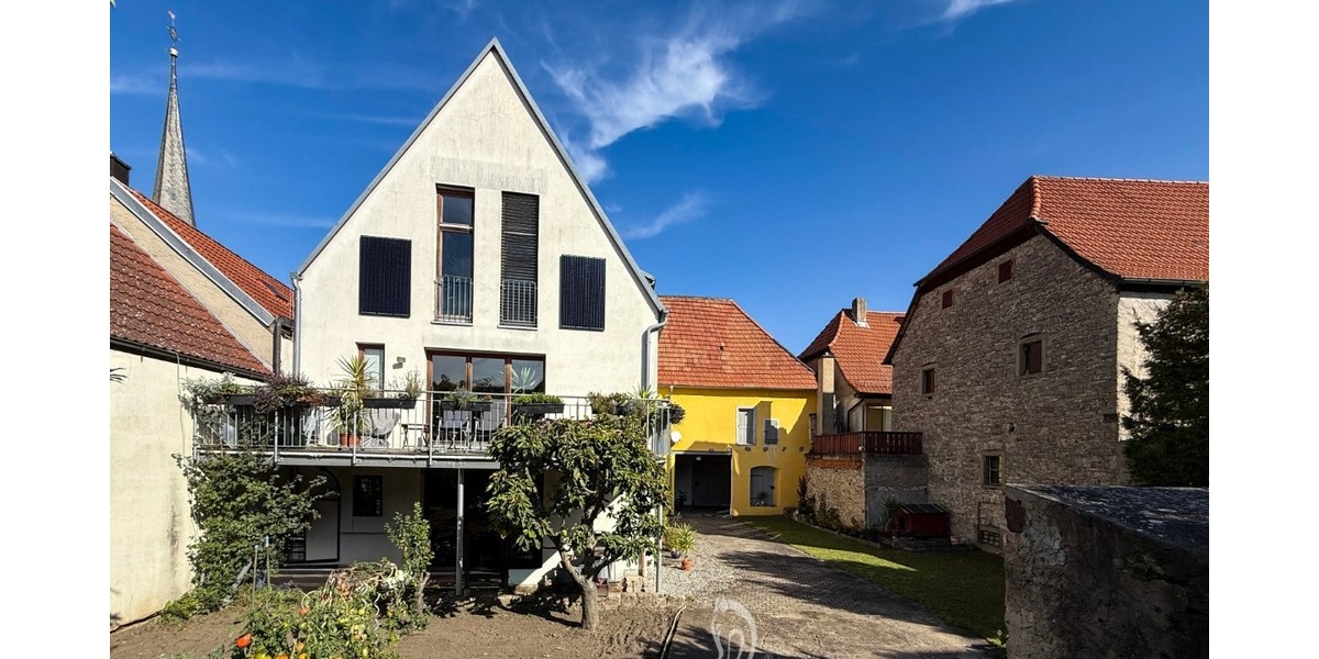 Traumhaftes Ensemble: Energieeffizientes (A) Einfamilienhaus mit Büro, großem Innenhof & Garten - Mehrfamilienhaus, Wohnhaus Fahr Fahr | Angebot:27248496